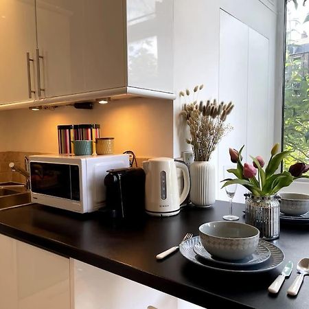 Cute&Cozy Studio Apt In Barons Court Londres Exterior foto